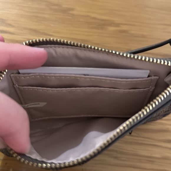 Grey sequin shimmer coach wristlet - Picture 4 of 5